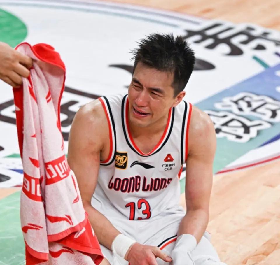 雷速官网-CBA球员受伤，将缺席比赛