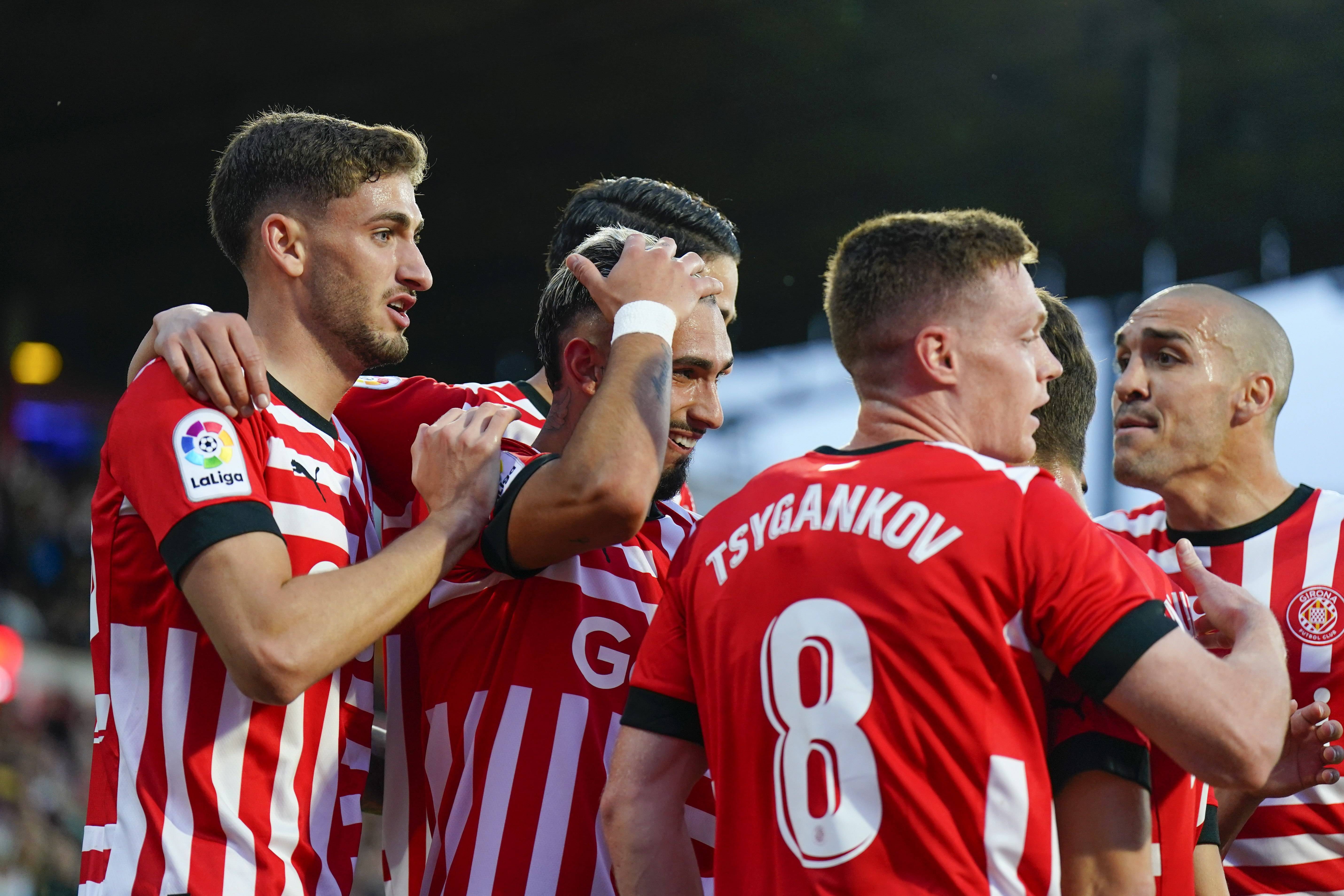 雷速-赫罗纳客场逆转,创造令人惊叹的胜利