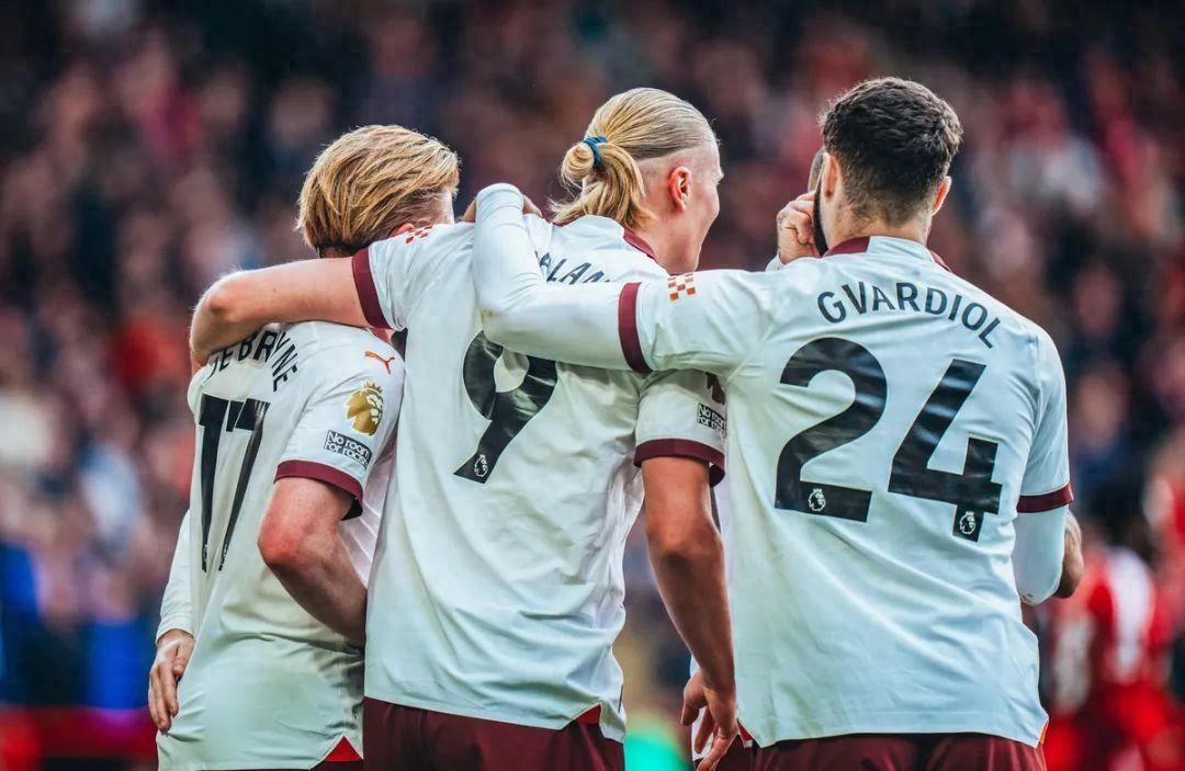 雷速直播-曼城队在对阵波尔图比赛中获得胜利,状态稳定